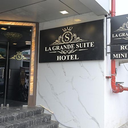 La Grande Suite Karaikal Bagian luar foto