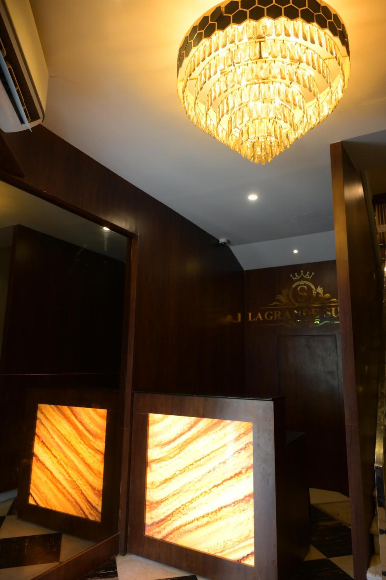 La Grande Suite Karaikal Bagian luar foto